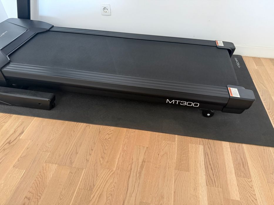 Banda de alergat TechFit MT300