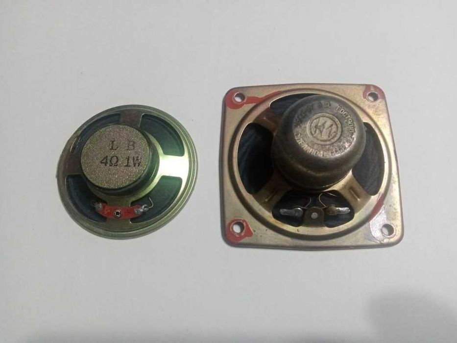 Продам динамики разные.