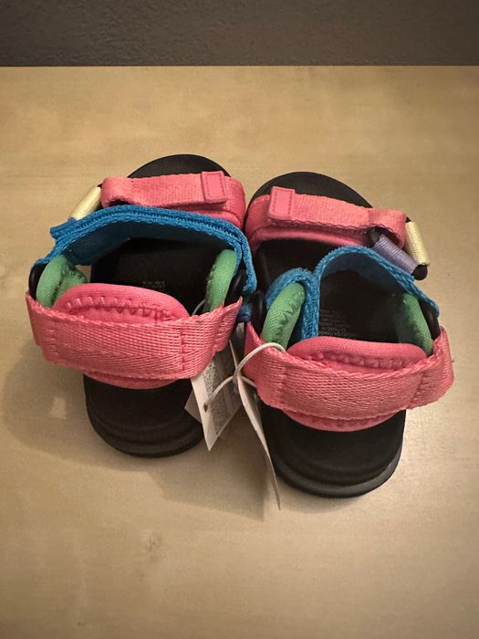 Детски сандалки GAP