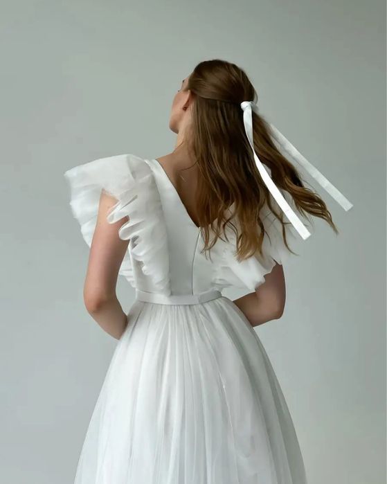 Новое свадебное платье, не одевала