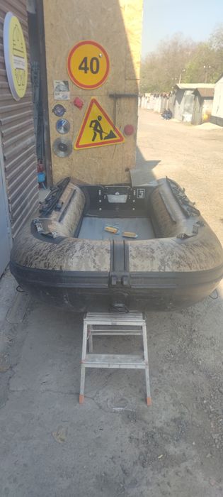 Продам лодку ПВХ 3100 нднд