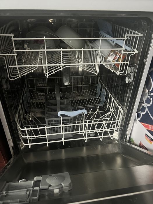 Продам посудмоечную машину