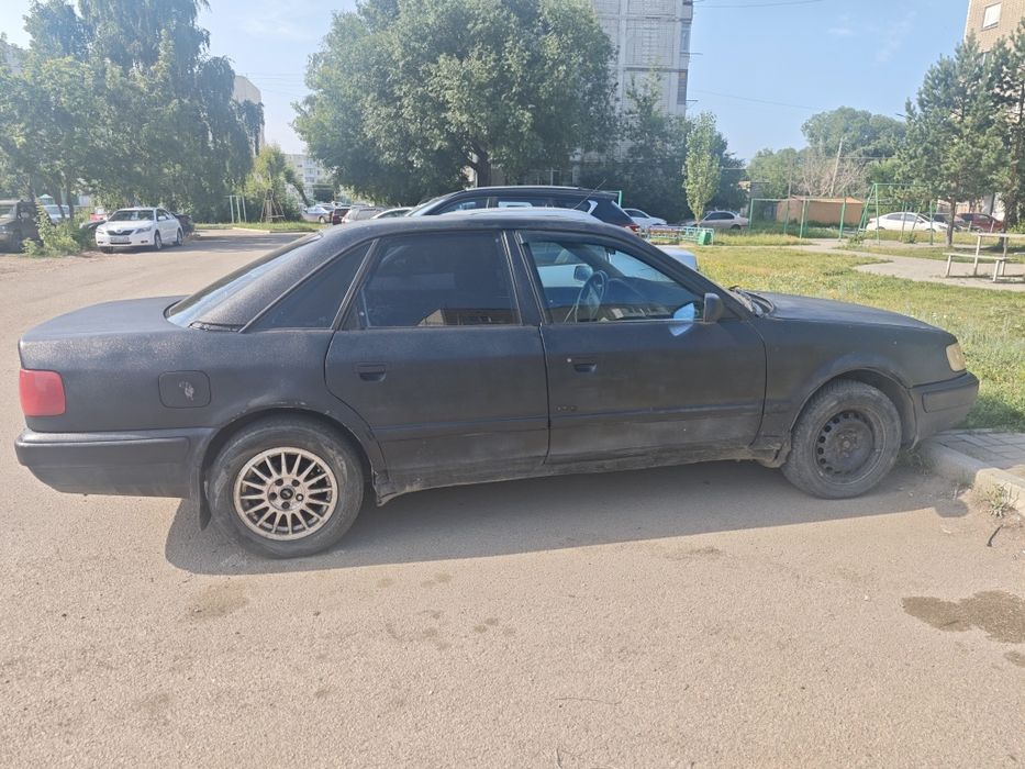 Продам Ауди 100 С4