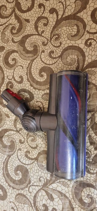 Dyson V8  si V10 accesorii  perii  teava  preturi diferite