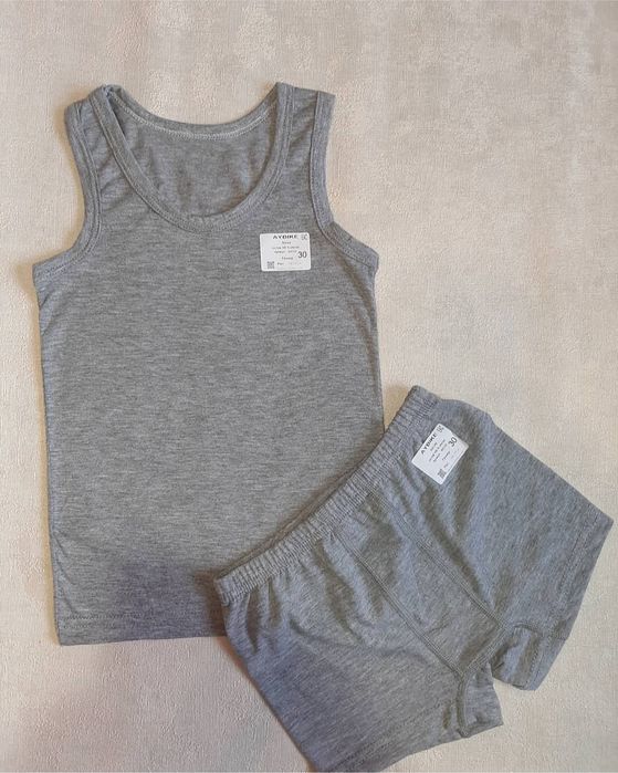 Пподам комплект для мальчика