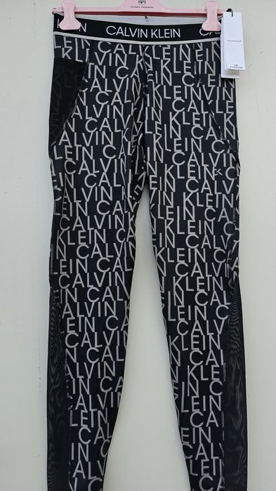 Calvin Klein оригинален дамски клин М/ Л размер