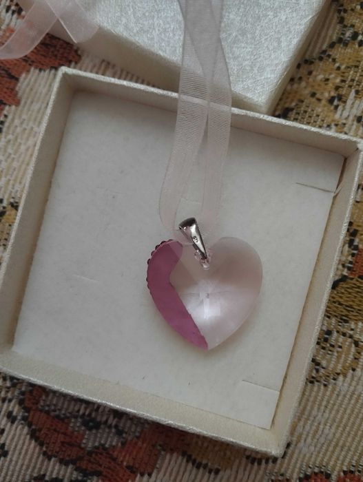 Ново Колие сърце на Swarovski, Сваровски