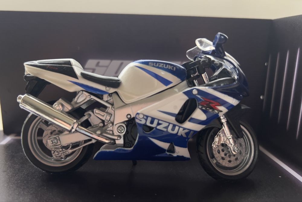 Machete moto 1:18 Yamaha/Kawasaki/Suzuki/Ducati etc