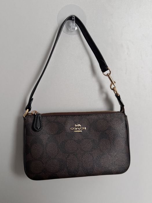 Сумочка Coach nolita 19