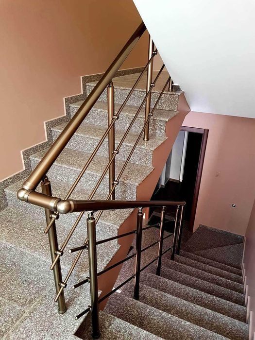 Доставка и монтаж на алуминиеви парапети с 8г. гаранция!