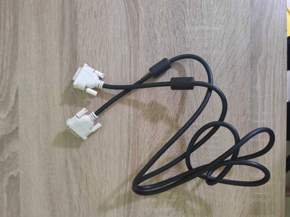 Монитор 24" Fujitsu