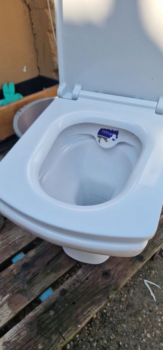Vas wc cersanit folosit