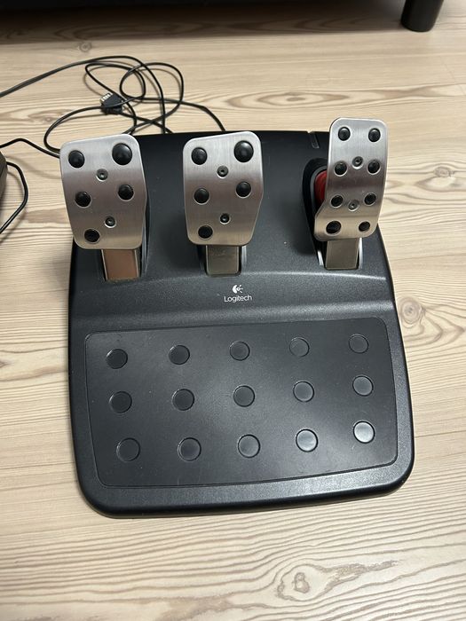 Logitech G25 cu schimbator