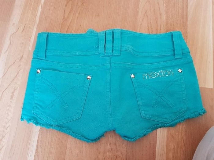 Pantaloni scurti Mexton