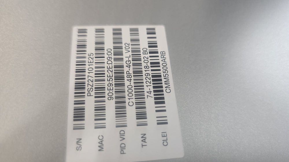 Switch Cisco nou C1000-48P- 4G-L