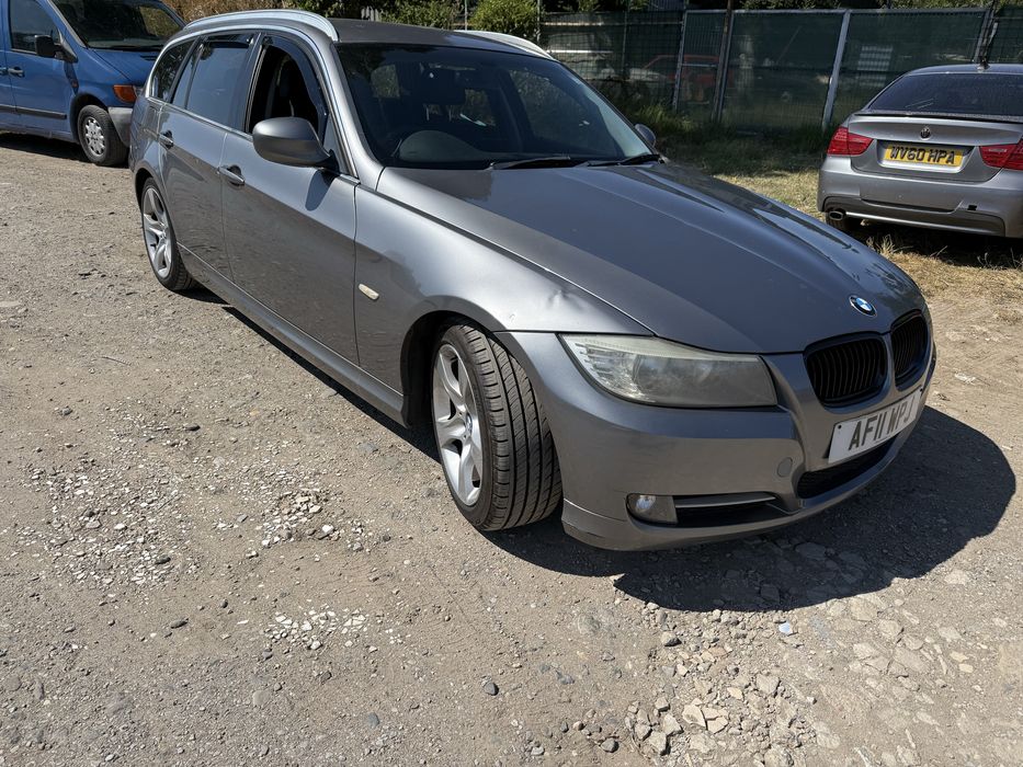 Capota trager faruri aripa bmw e90 e91 lci
