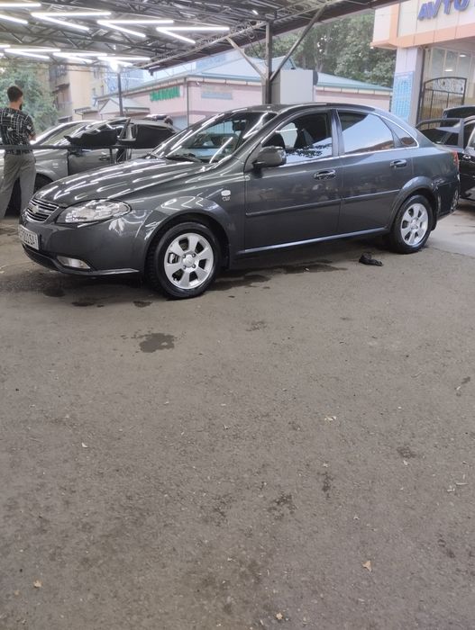 Шевроле жентра автомат