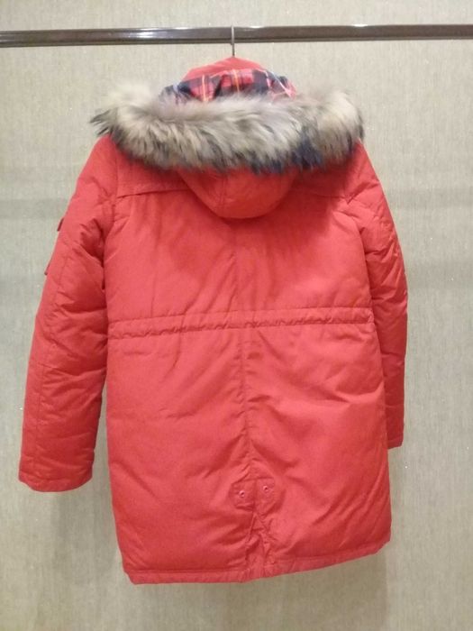 Куртка на девочку зимняя
