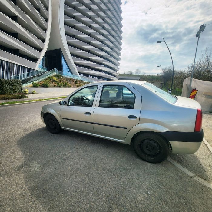 Dacia Logan 2005