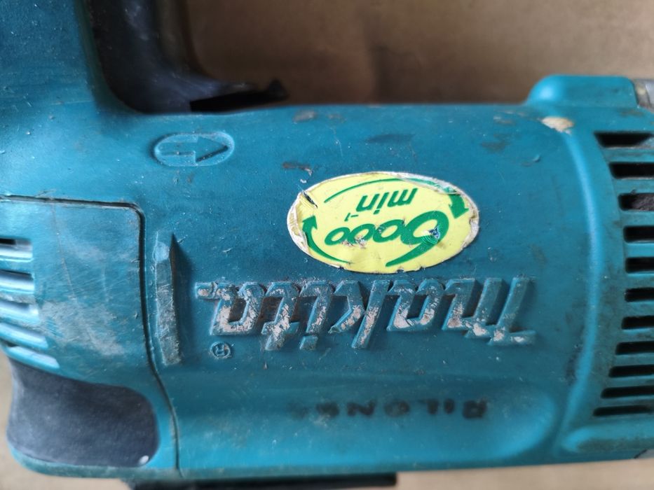 Șurubelniță electrică Makita 6825R, 110V, 570W