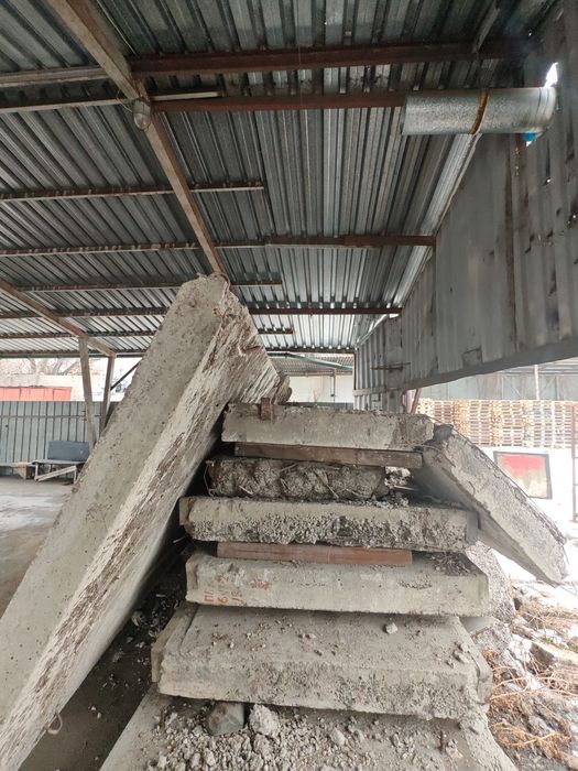 Продам бетонные плиты дешево