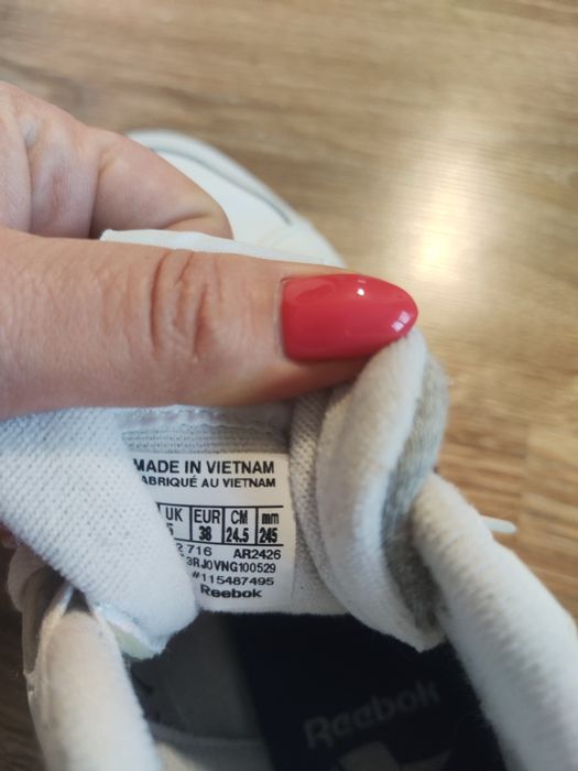 Дамски кецове Reebok