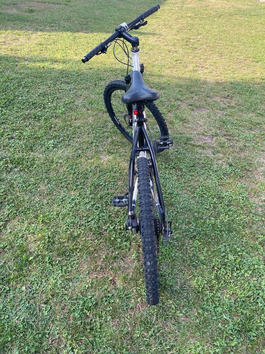 Vând bicicletă DHS CHALLLENGE 480 aluminiu, schimbătoare shimano acera
