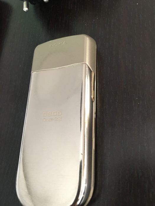 Telefon Nokia 8800 Gold
