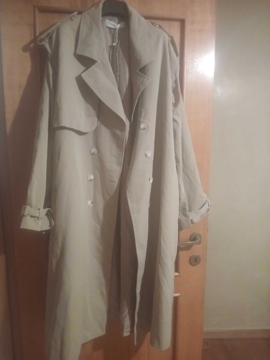 Trench nou cu eticheta Misguided bej