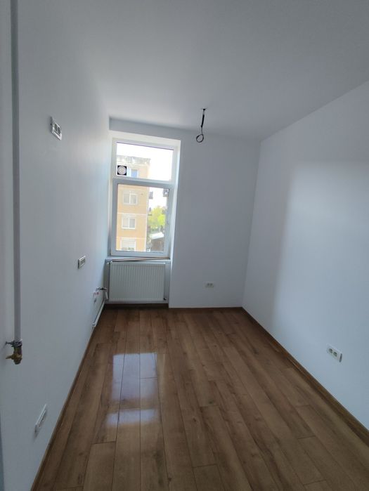 Vând apartament !