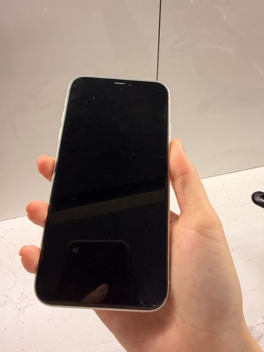 Iphone 11, белый , 128 gb