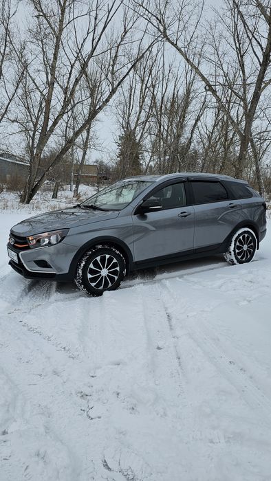 Продам Vesta SW Cross