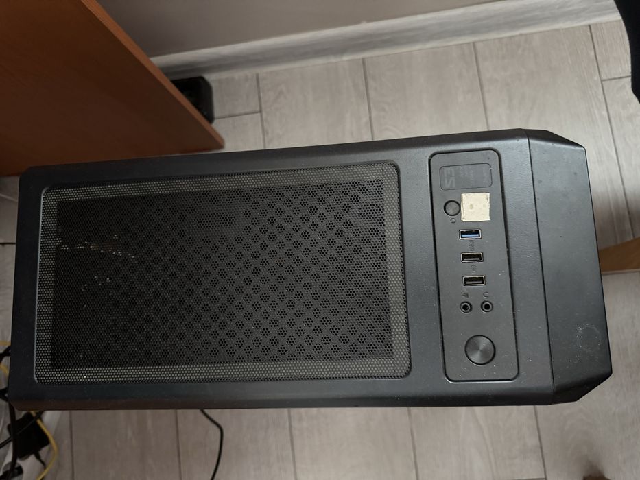 Геймърски компютър+подаръци