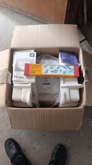 Printer yangi upakofkada srochni sotiladi