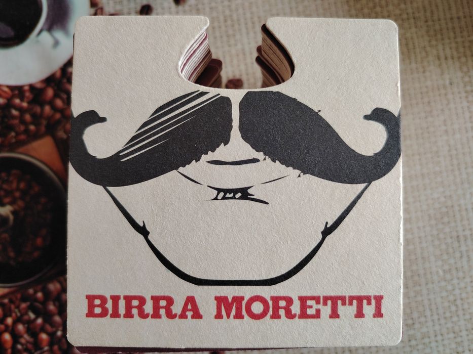 Картонени подложки на Heineken, Birra Moretti, Сливенска перла и ouzo Paralia