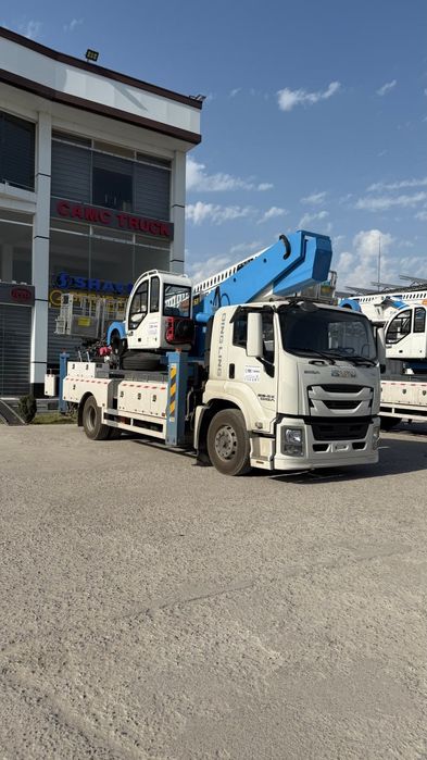Автовышка AVTOVISHKA ISUZU 45 metrlik