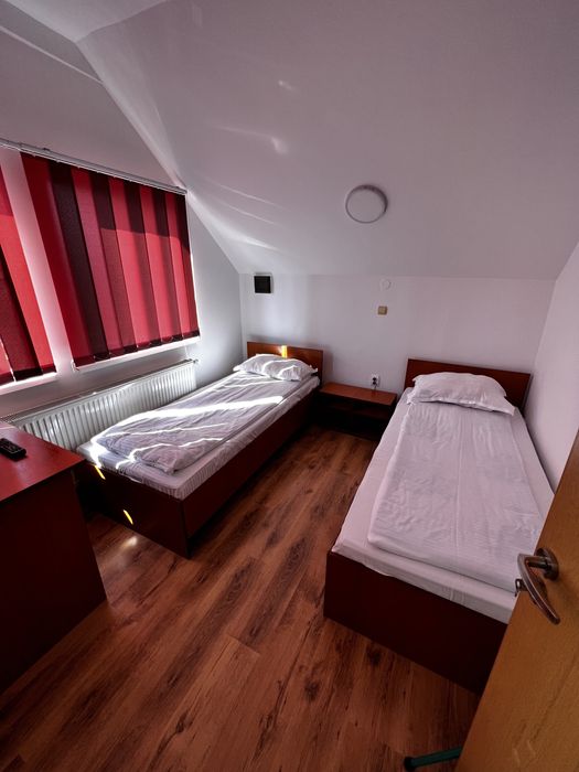 Chirie Cazare 5 camere 10 persoane Toplita Harghita craciun revelion