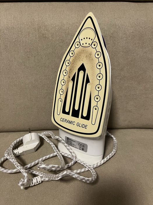 Fier de călcat 2200W