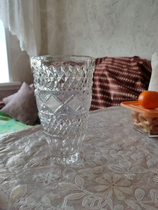 Кувшины вазы супница