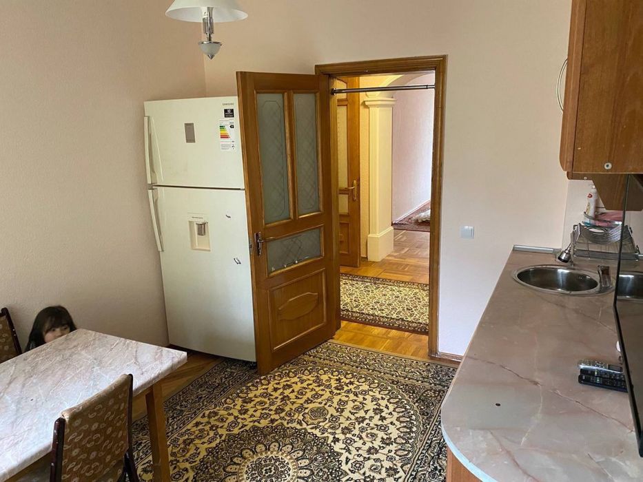 Уч тепа район 13 квартал 4/3/5 кирпичный дом