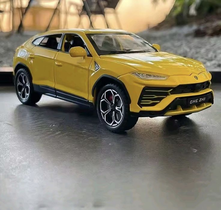 Jucarie macheta auto Lamborghini Urus, noua, scara 1:24