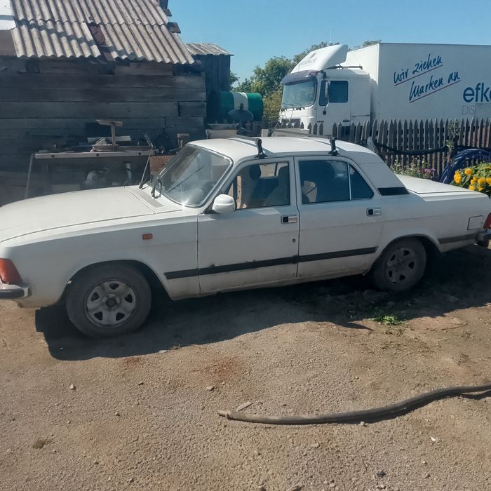 продается волга 3102