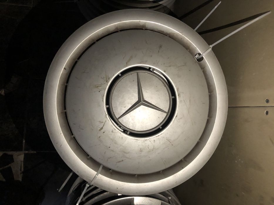 Колпаки на Мерседес оригинальные