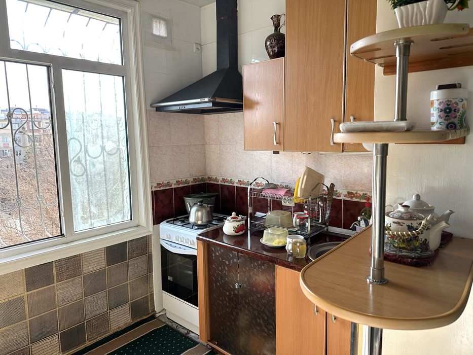 4-ех 4/4/9, Тузель3, Садик№5, Школа№282, Улучшенка 95М*, Балкон 2х6