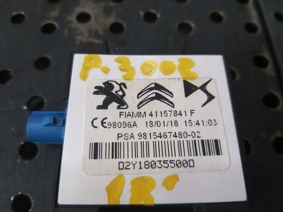 Antena gps peugeot 3008 2 981546748002