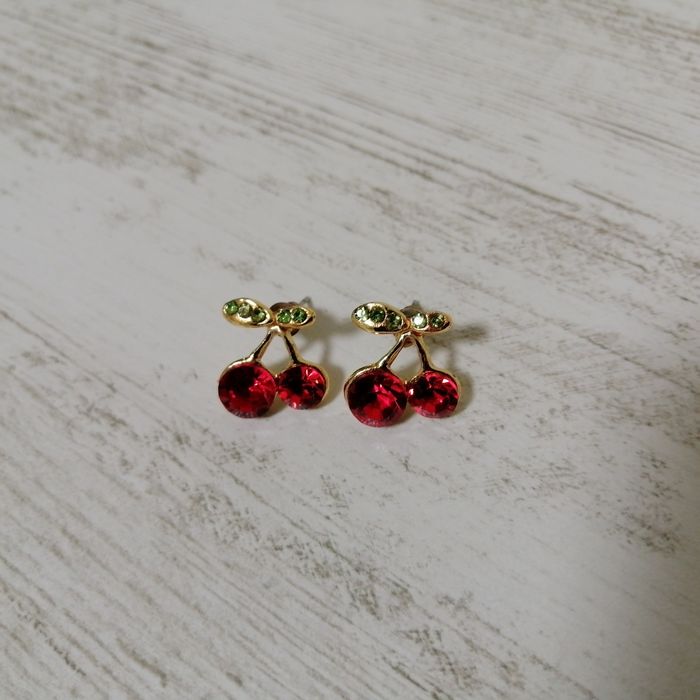 Лот бижута , гривни , часовник , обеци