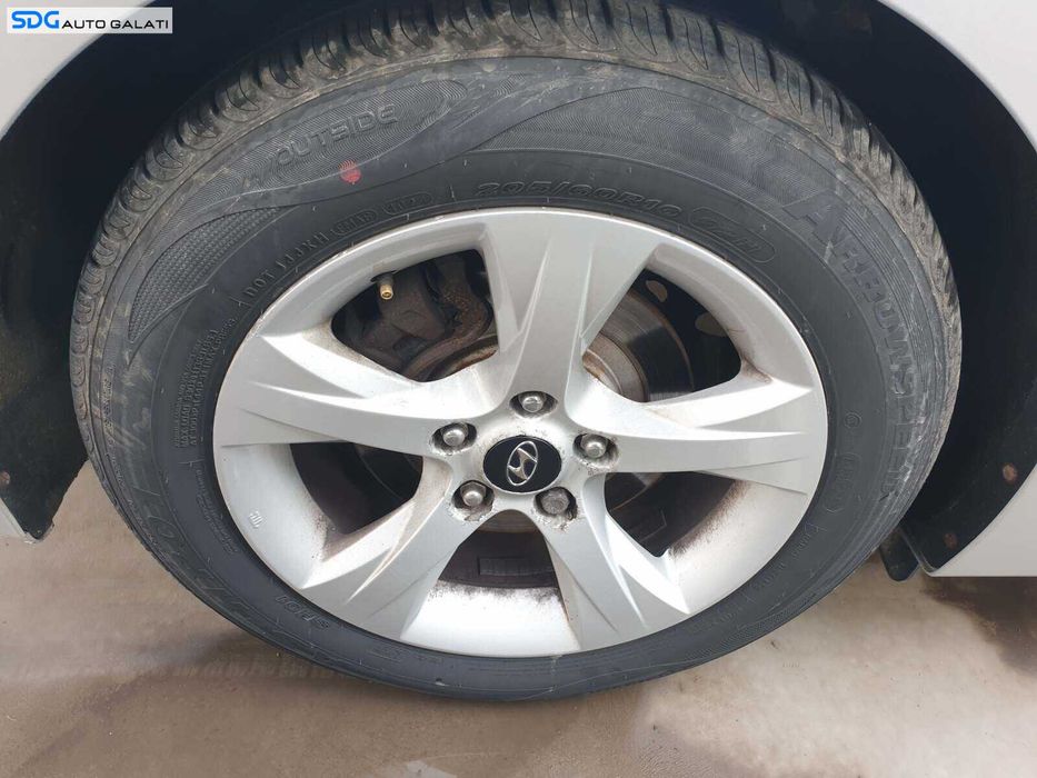 Set 4 Jante Janta Roata Roti Aliaj 205 60 16 R16 5x114.3 CB 67.1 Kia Optima 2011 - 2016 [Q2527]