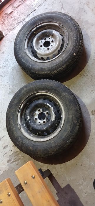 Продам шины в комплекте 2 шт