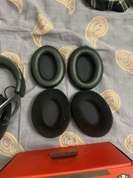 Продам наушники Hyperx cloud 2 серебристый цвет