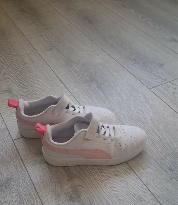 Детски пума за момиче